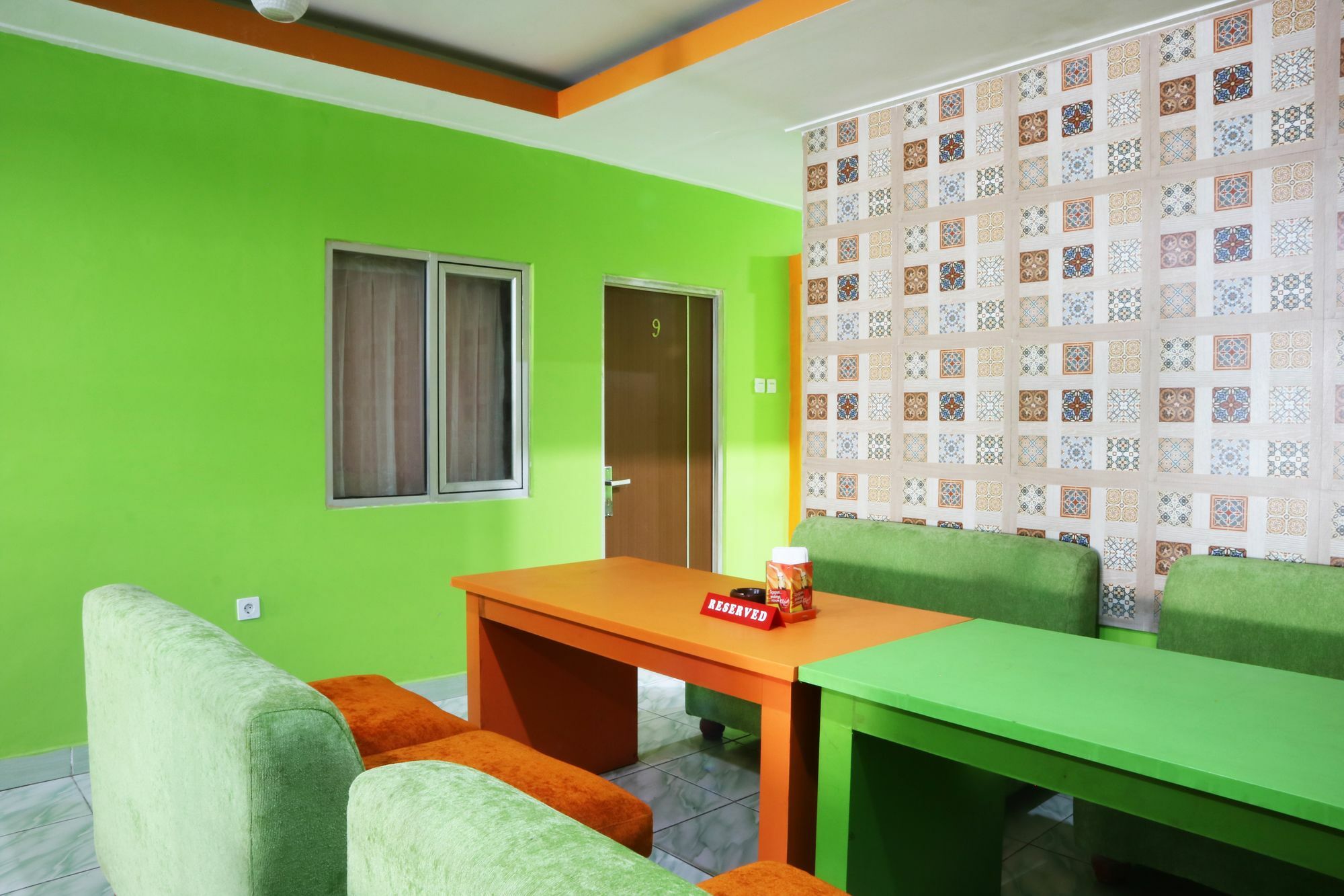 Seungit Syariah Inn Tebet Mitra Reddoorz Jakarta Exterior foto