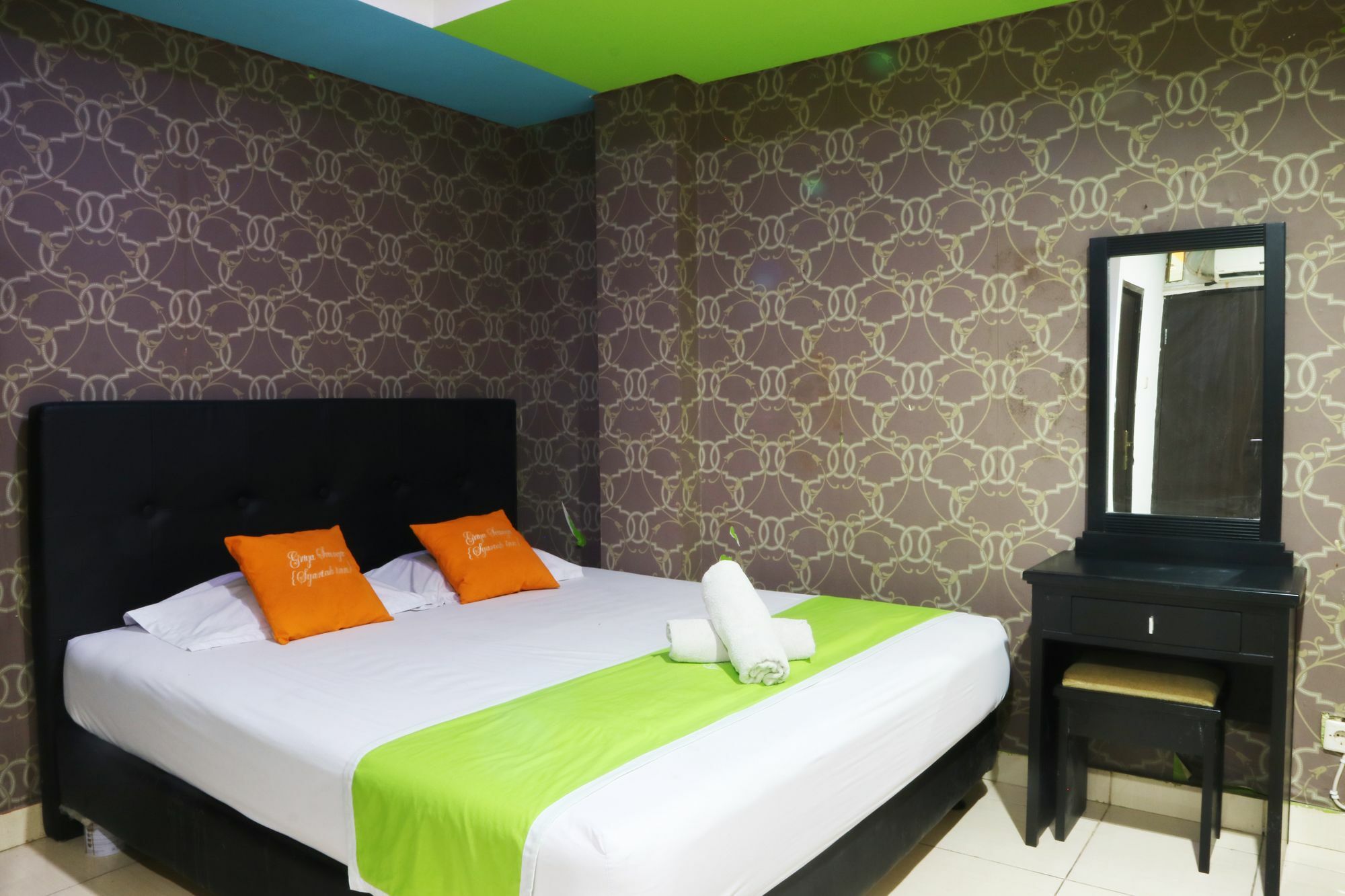 Seungit Syariah Inn Tebet Mitra Reddoorz Jakarta Exterior foto